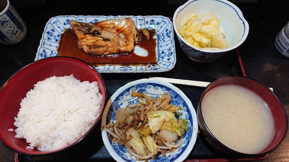 山むら