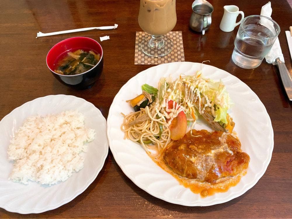 カフェ・フラット