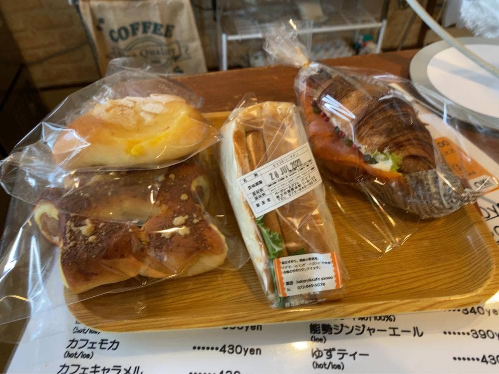 カフェ&ベーカリー パッソ
