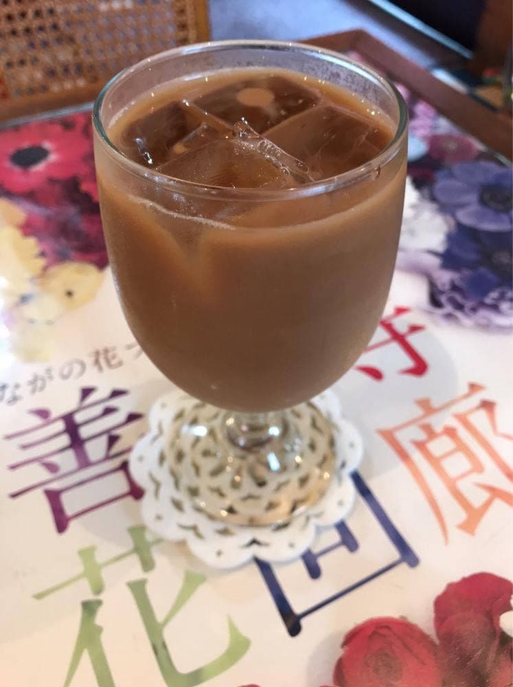 カフェ・ドール