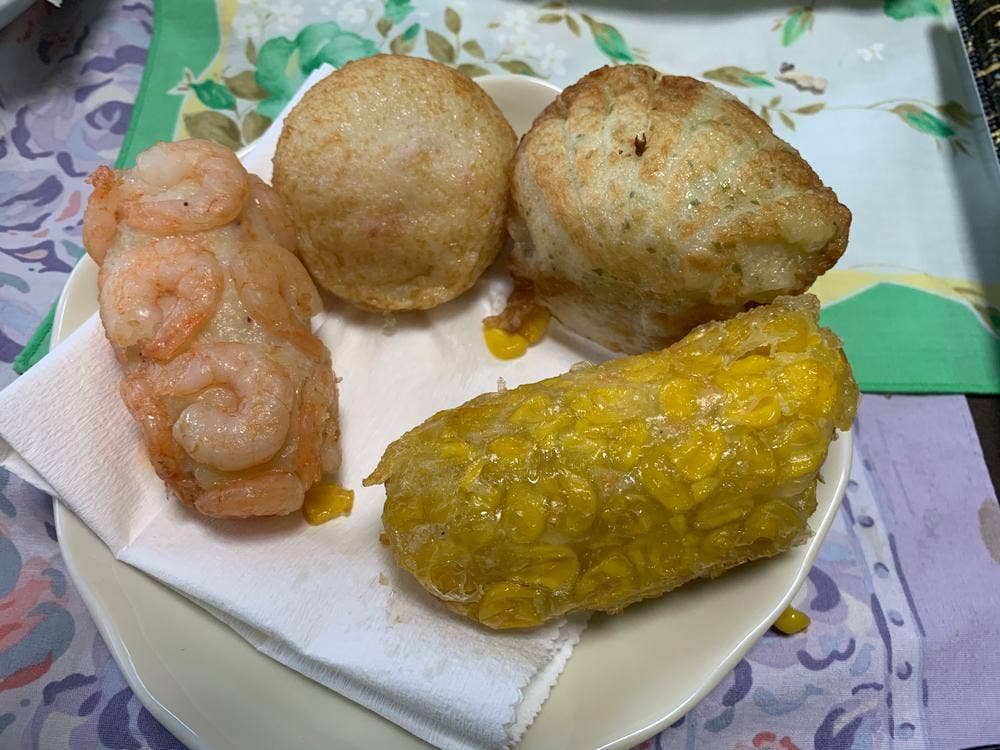 出塚水産 新千歳空港店