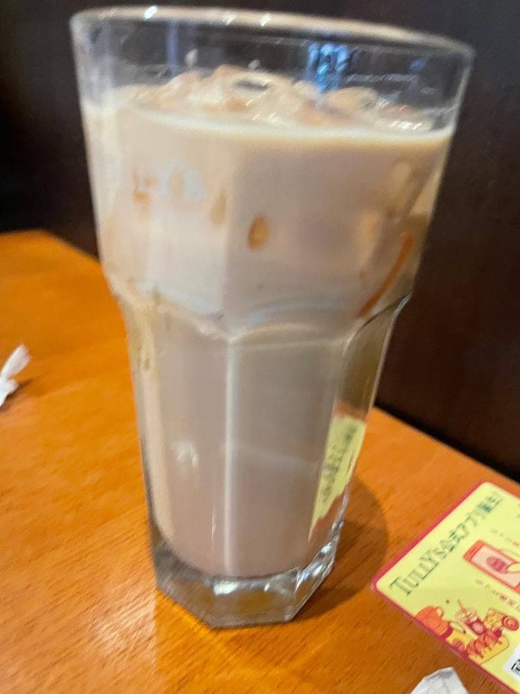 タリーズコーヒー 新宿イーストサイドスクエアアトリウム店