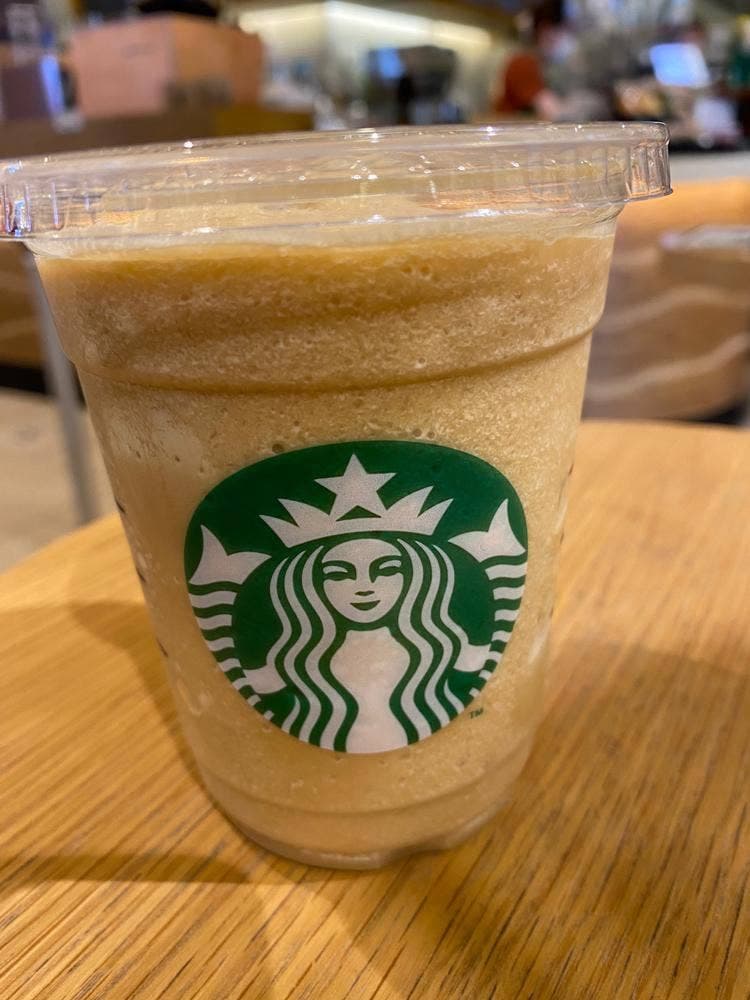 スターバックス コーヒー 二子玉川ライズドッグウッドプラザ店