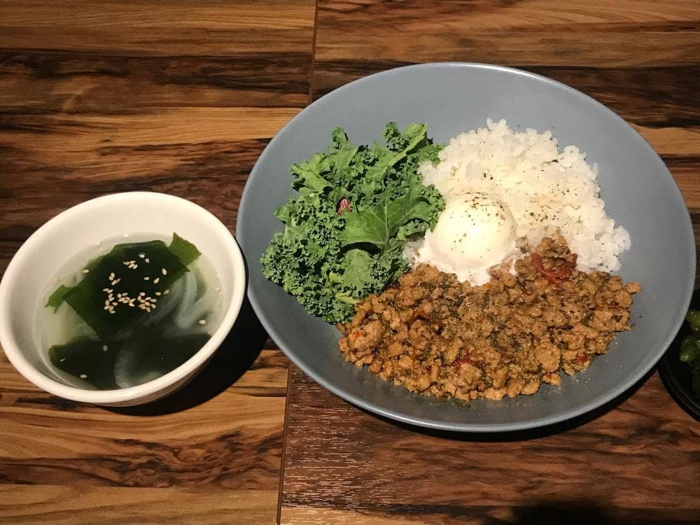 ダイニング酒場 EBISUYA