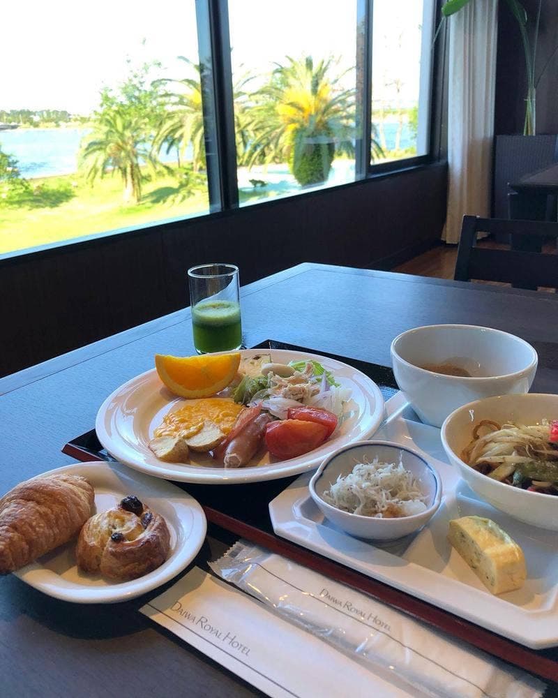 ビュッフェレストラン 四季