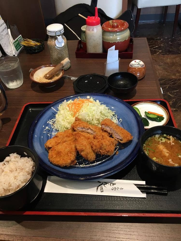 とんかつ とん八 新庄東口店
