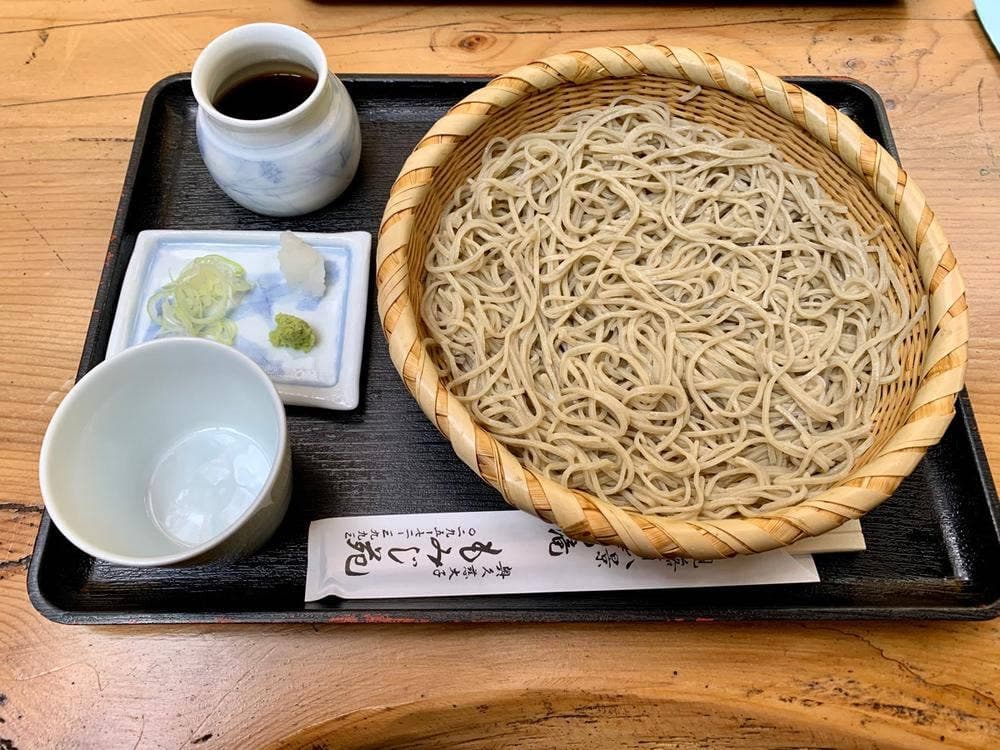 月待の滝 もみじ苑