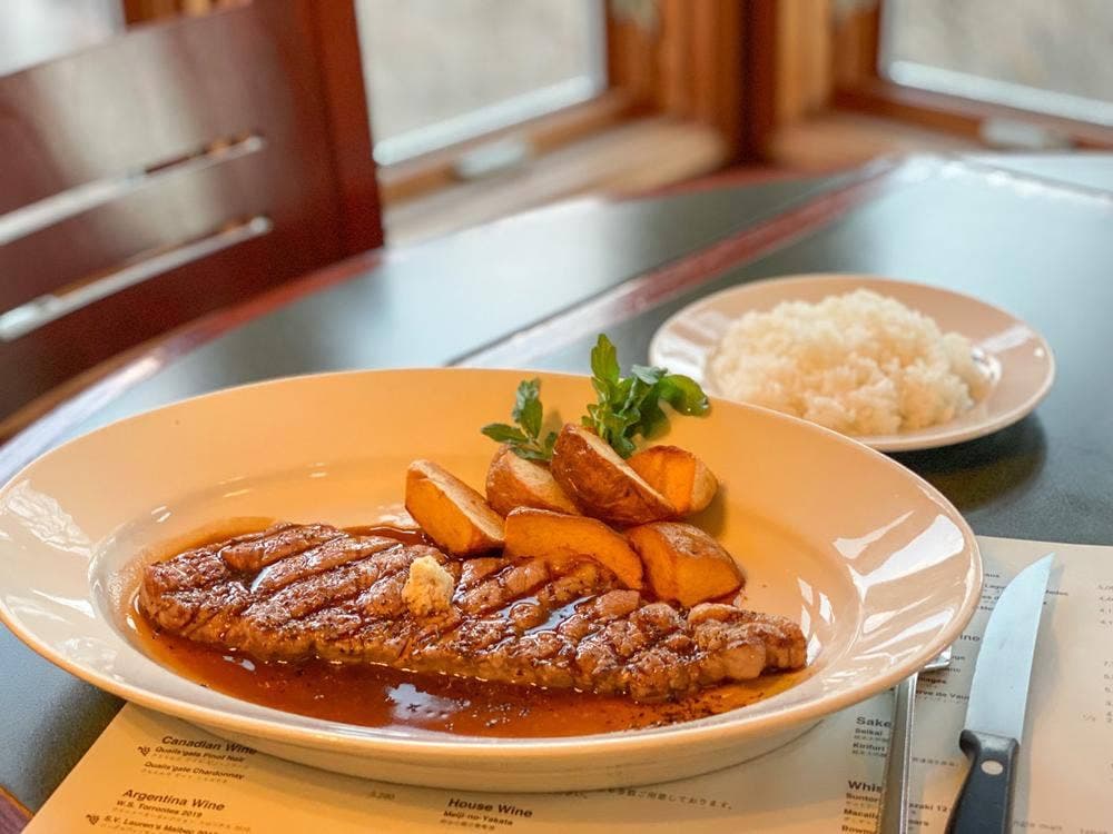 山のレストラン