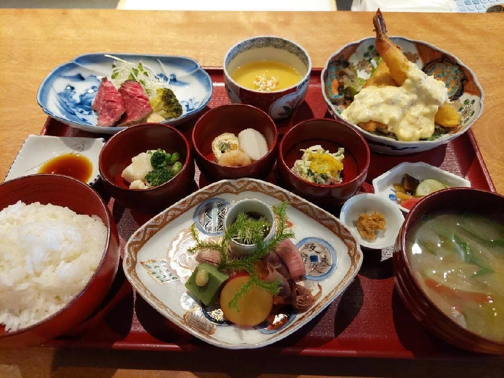 圭屋