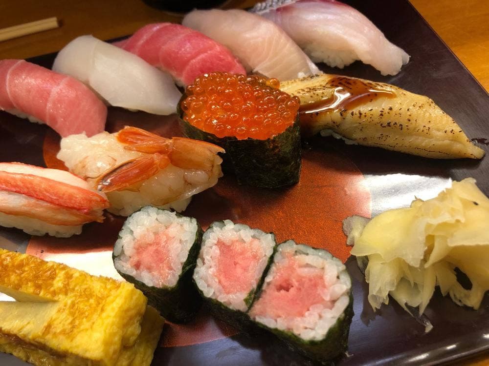 鮨処 つきじや
