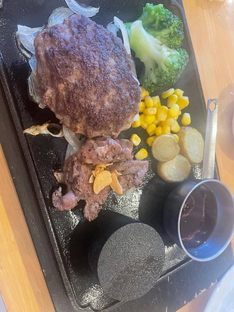 洋食のまなべ 別府本店