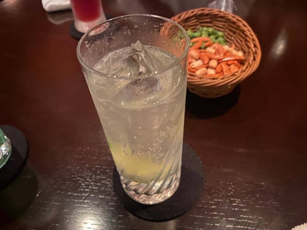 M's BAR & CAFFE