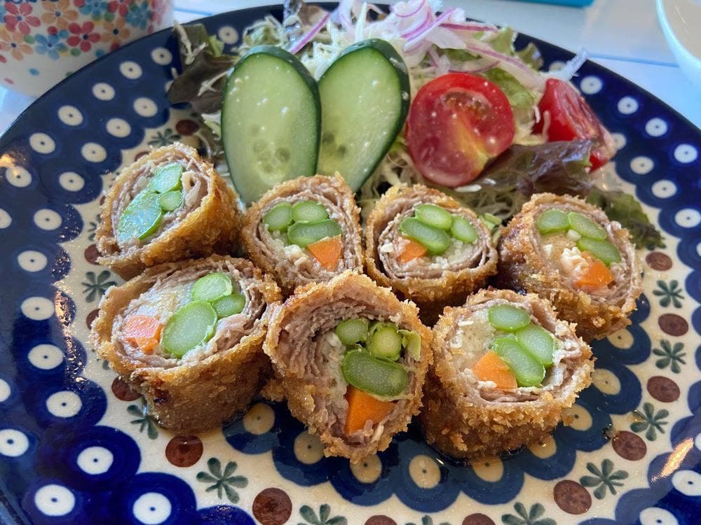CUISINE ホテル&カフェレストラン 木馬