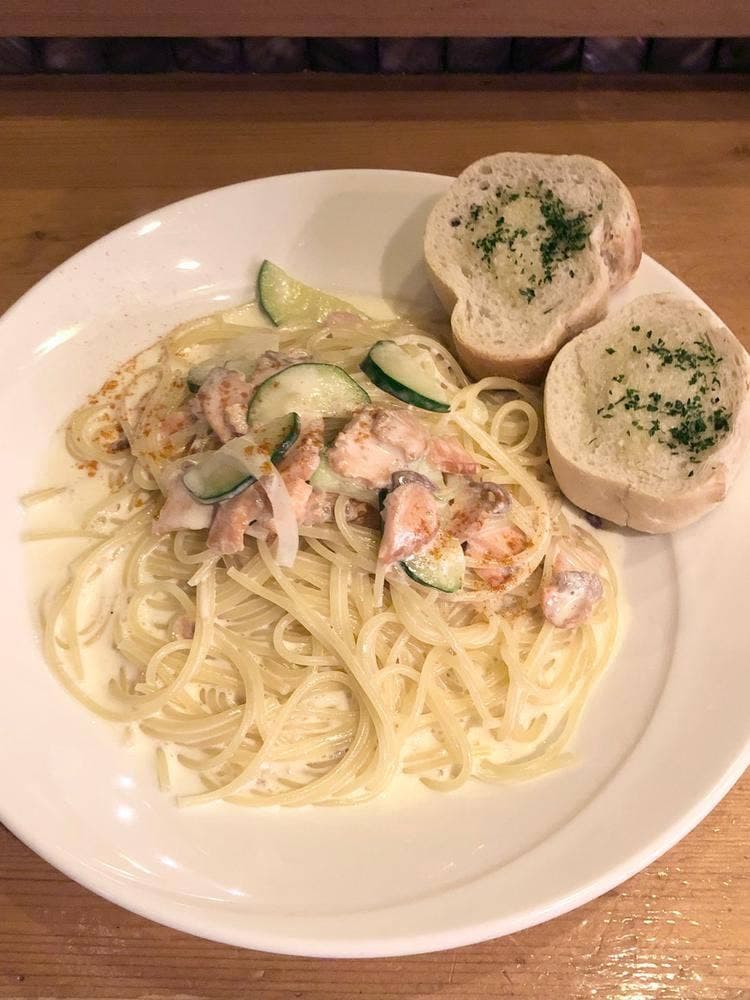 マーレディ サカイ