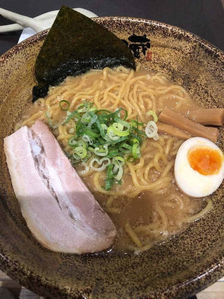 越後秘蔵麺 無尽蔵 コロワ甲子園店