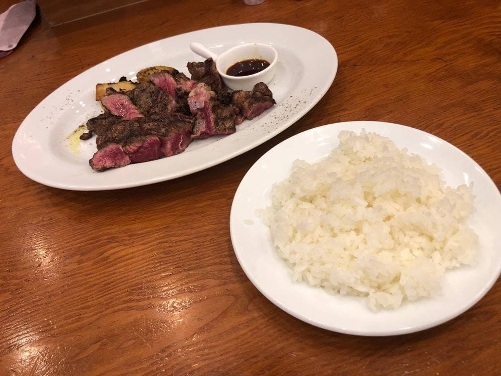 ステーキ&トラットリア カルネジーオ 大手町