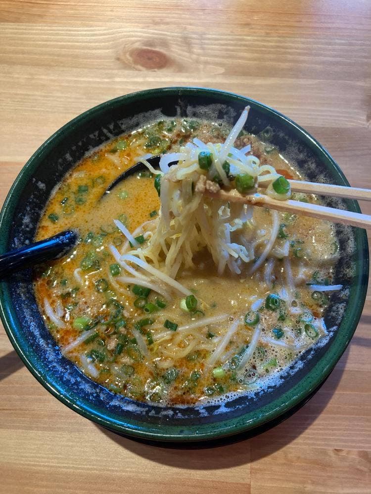 豚骨と担々 ラーメン舜