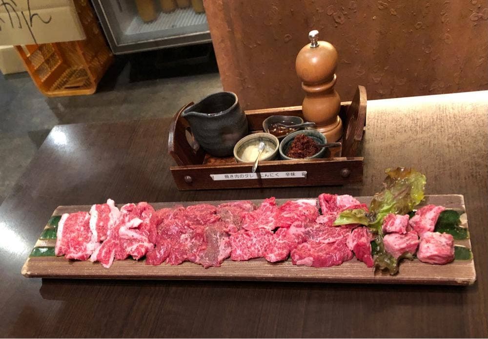 炭火焼肉 三愛