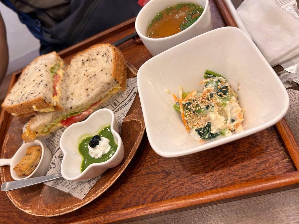 CAFE ぷろーすと