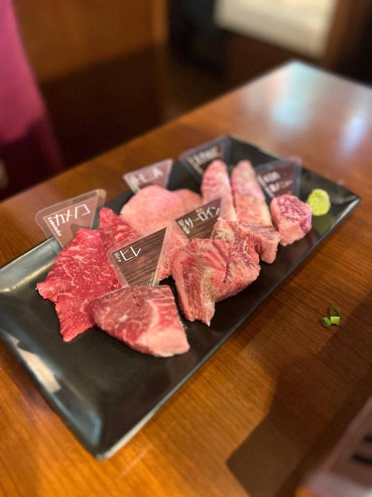 NO MEAT NO LIFE.1st