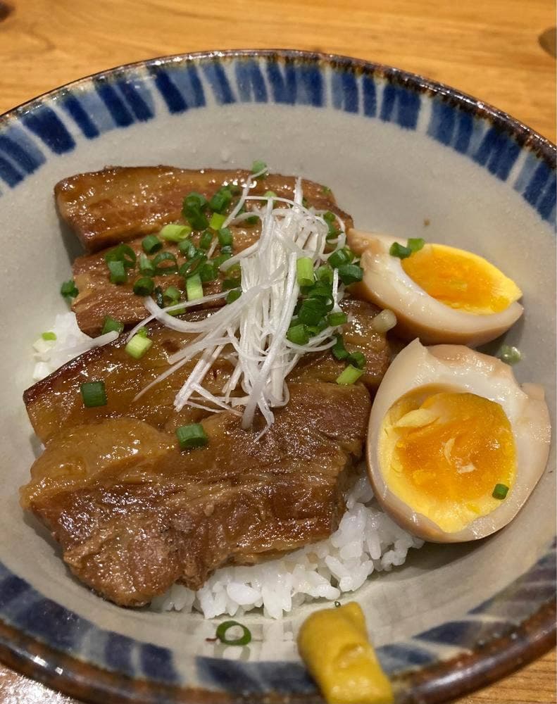 日比谷 琥珀