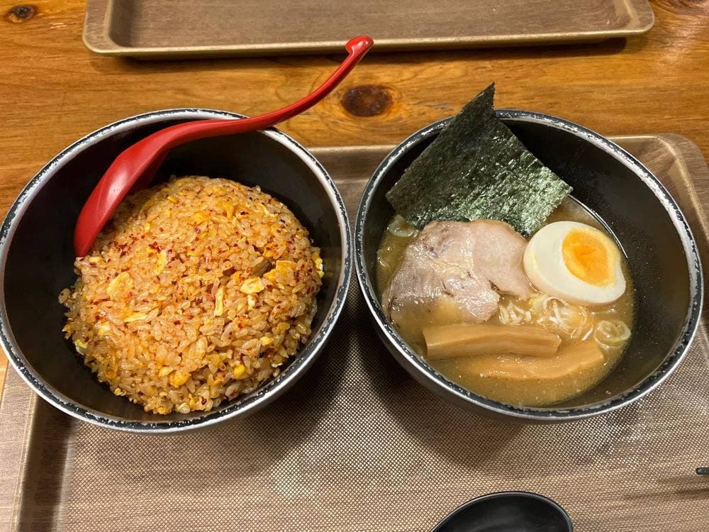 麺や六三六 別邸 箕面店