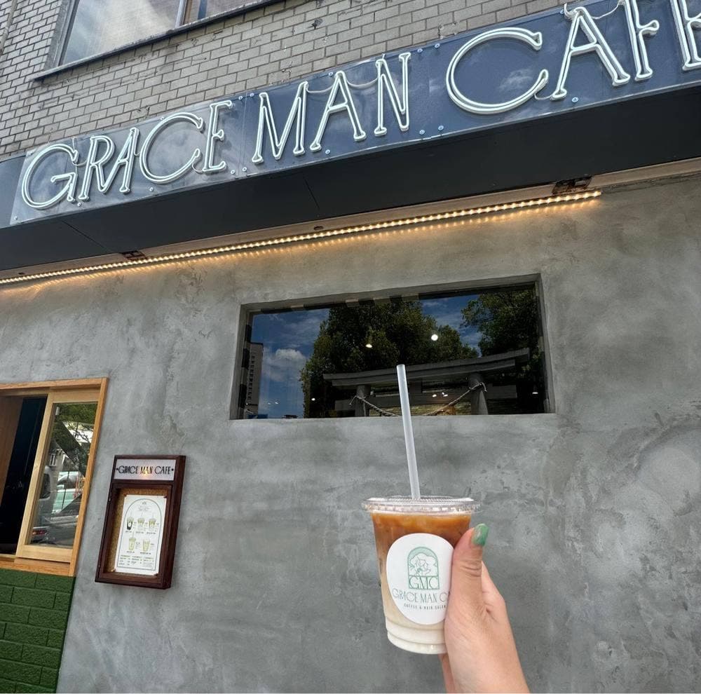 GRACE MAN CAFE