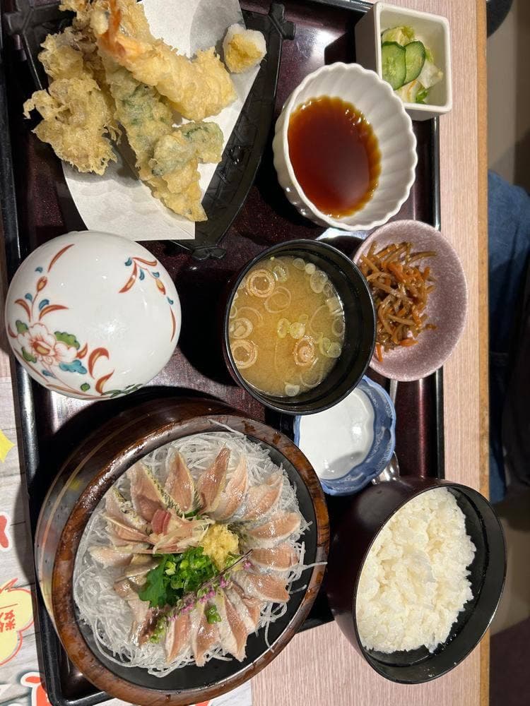とんでん 昭島店