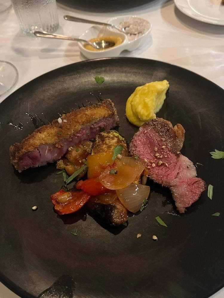 アンティカ オステリア カルネヤ