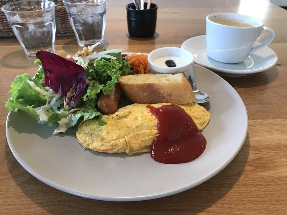 ダイニングカフェ 荘園小町