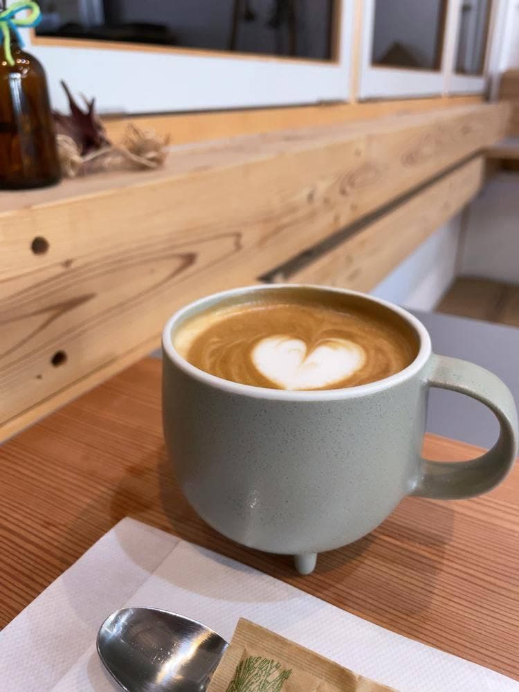 tasunuts coffee
