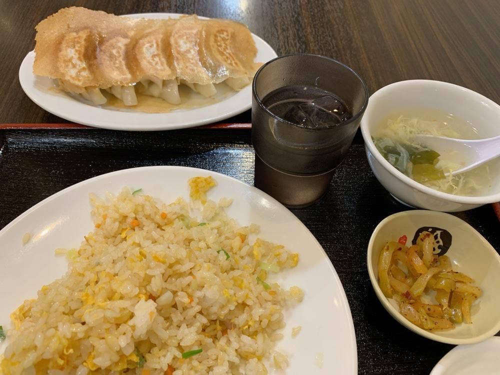 老舗餃子