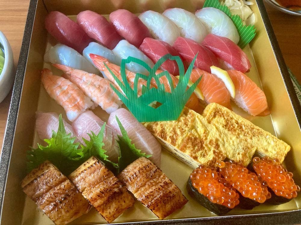 都鮨