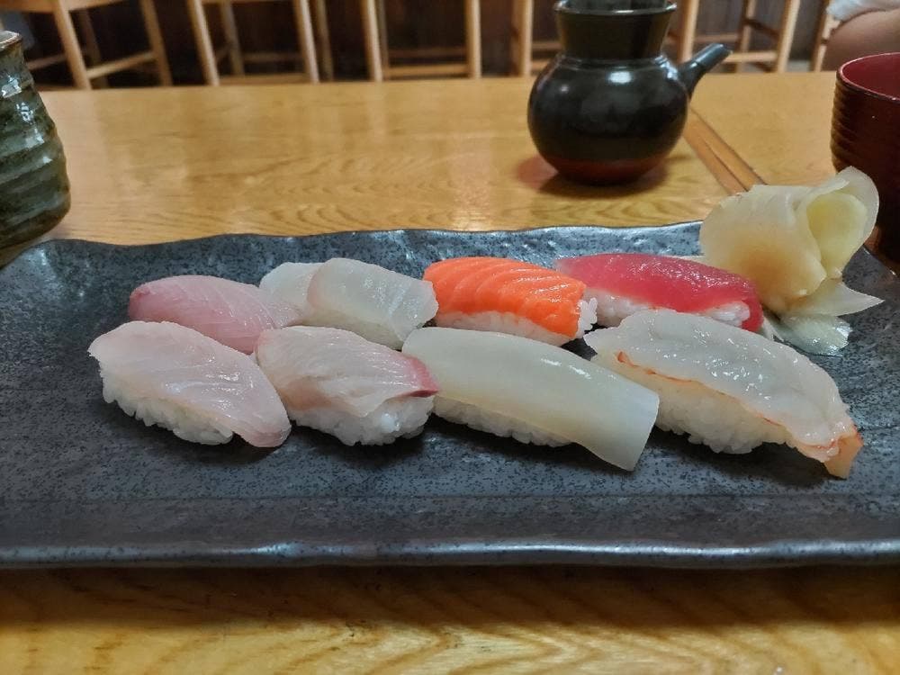 寿司 初