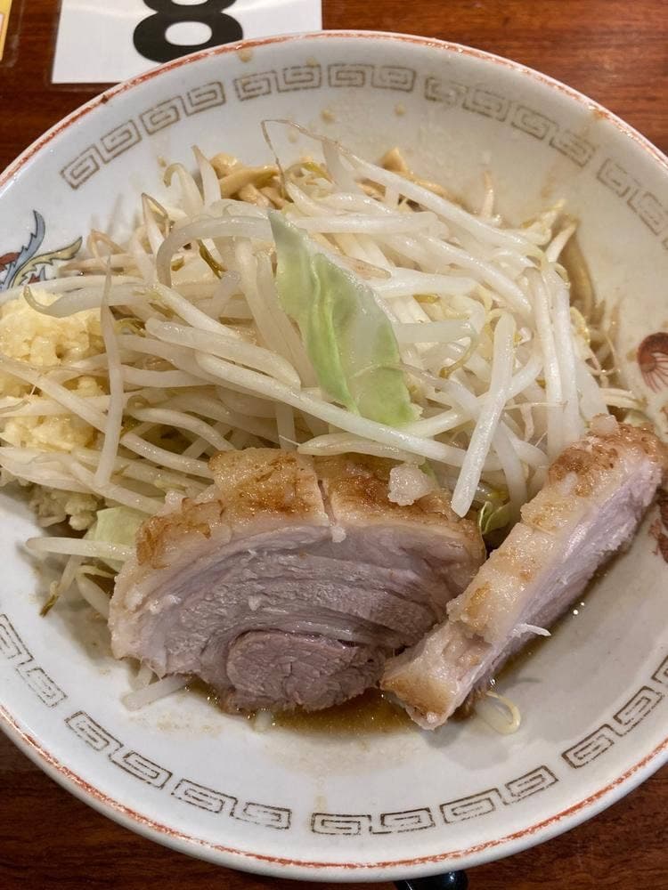 ラーメン豚山 関内店