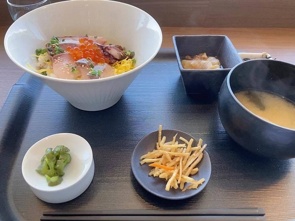 えたじま新鮮市場 amamo