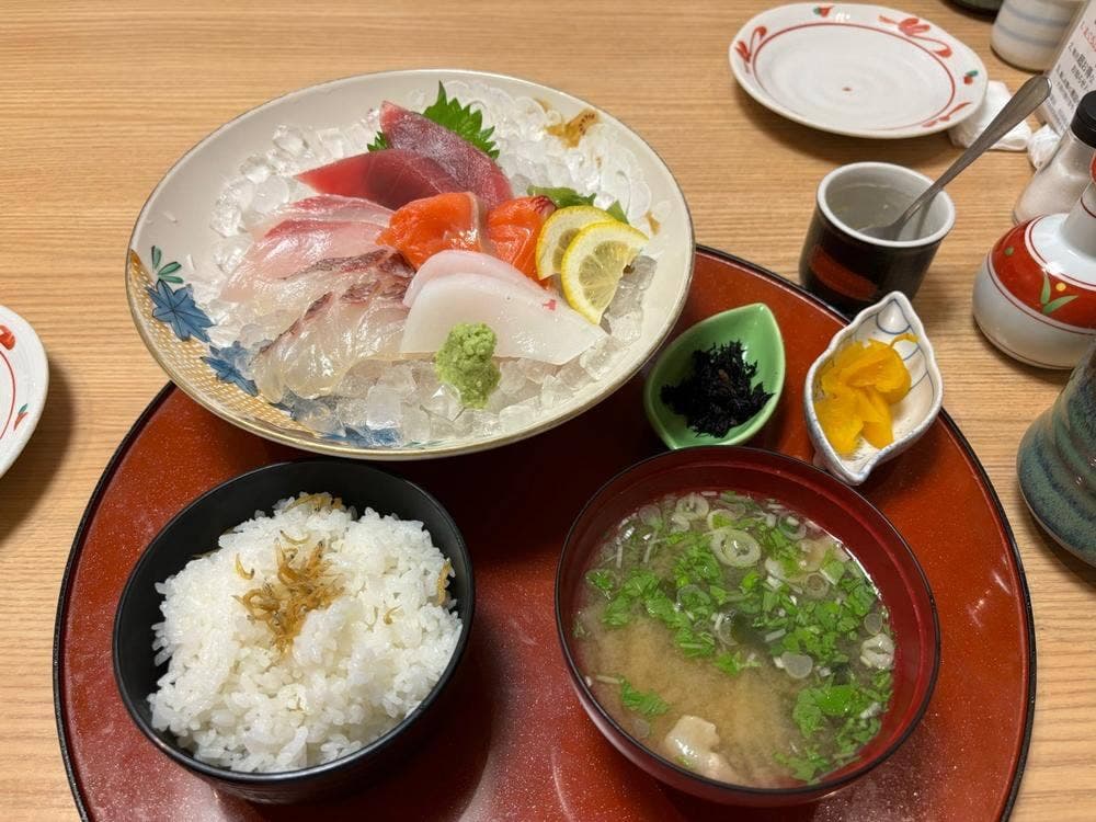 黒潮鮨 御幸本店