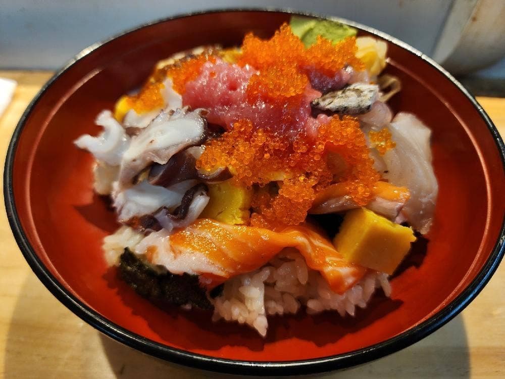 鮨かつた