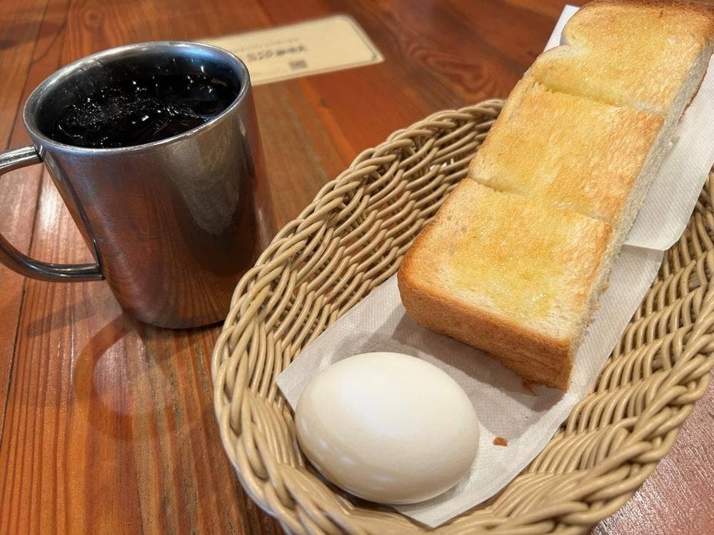 コメダ珈琲店 港店