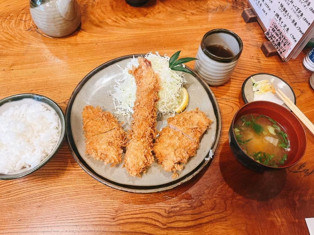 とんかつ高座