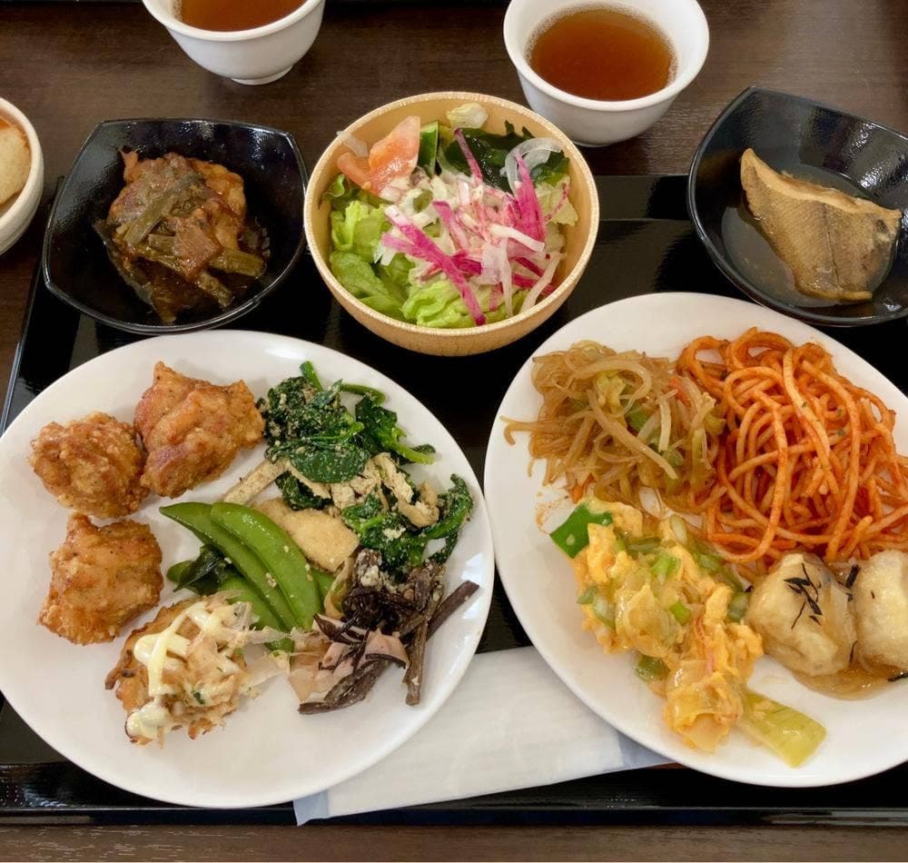 ダイニングサロン えましあ