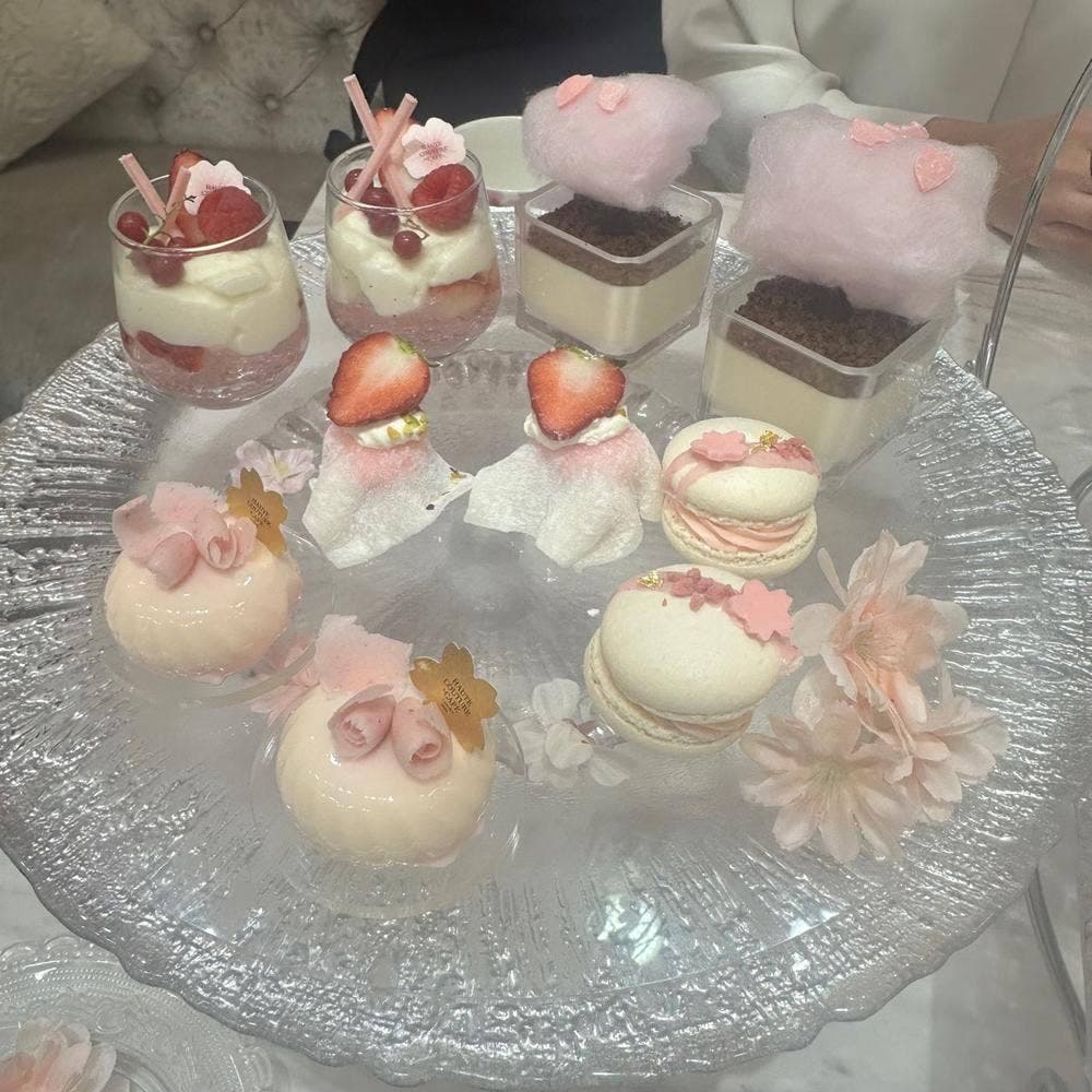 HAUTE COUTURE CAFE OMOTESANDO