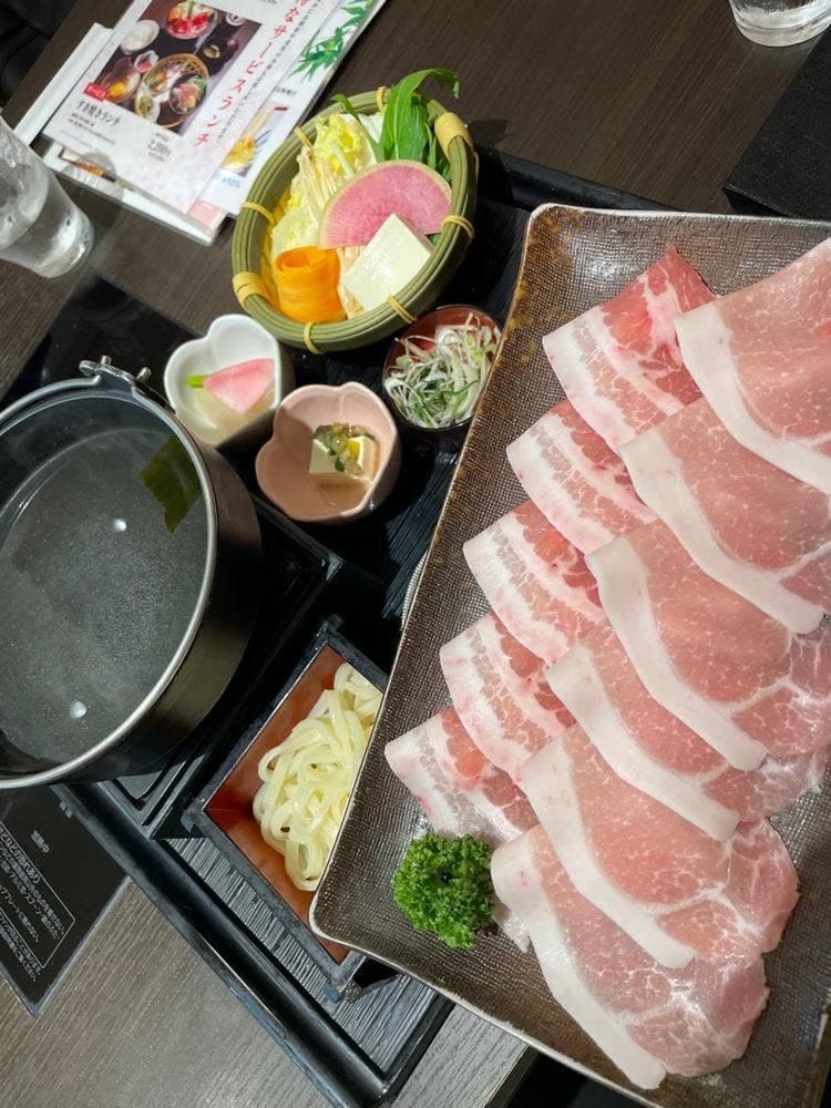 すき焼き・しゃぶしゃぶ すみれ 阪急西宮ガーデンズ店