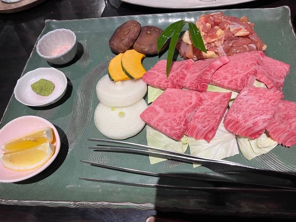 由布乃庄
