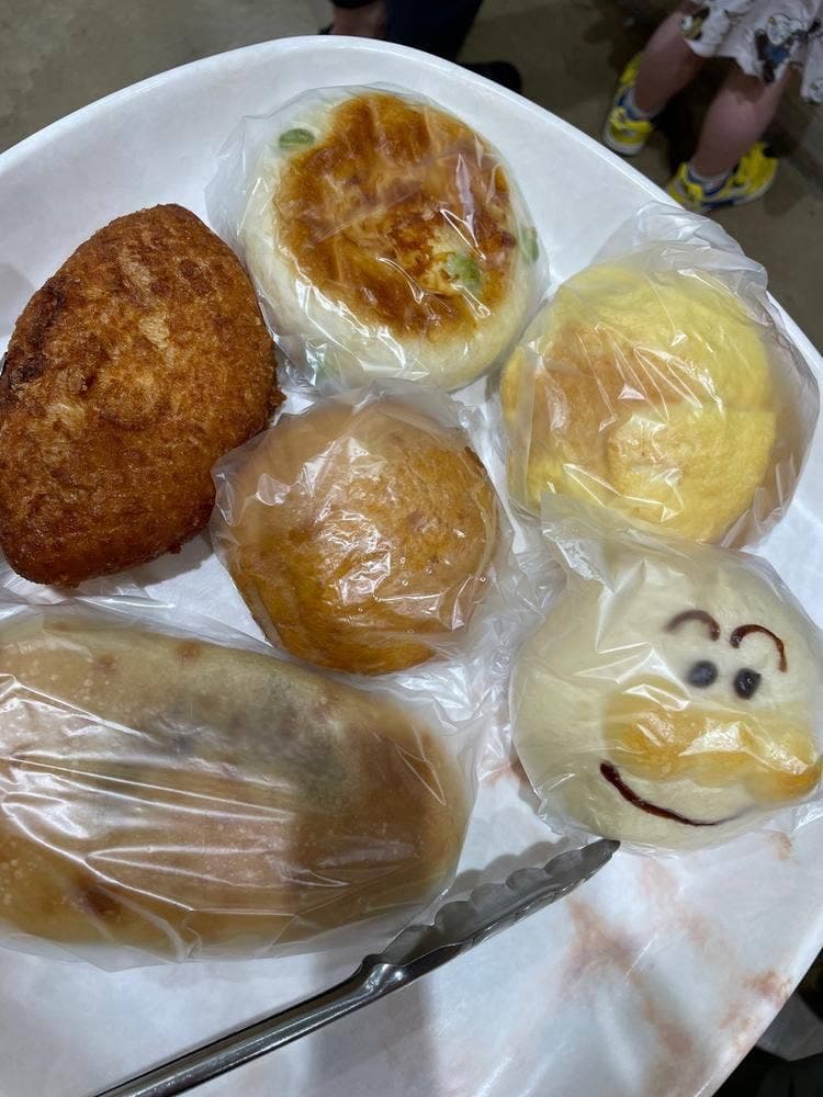 Glutton bears bakery 東久留米