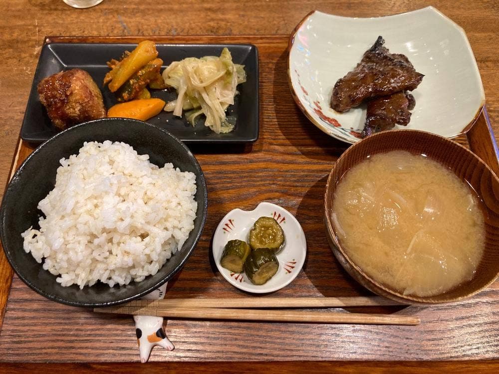 朝めし あるべ