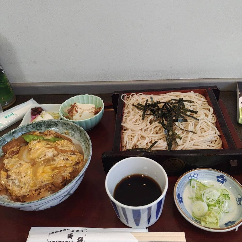 更科 尾山台駅前店