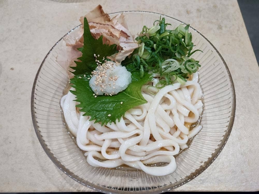 undo factory 米粉うどん製麺所