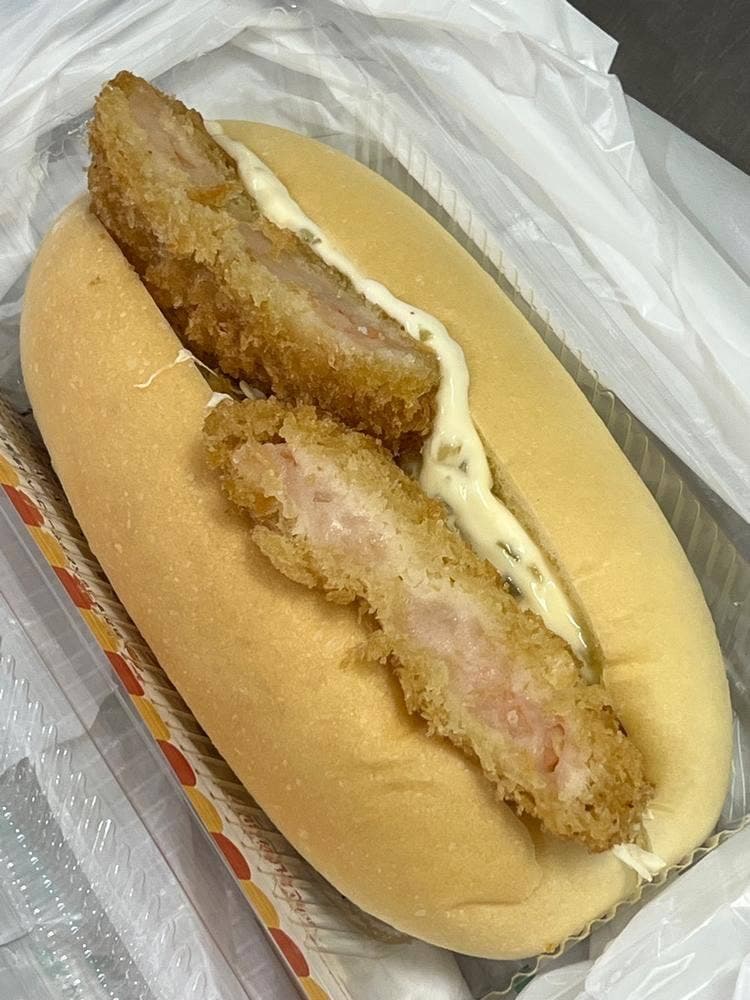 焼きたてコッペ製パン