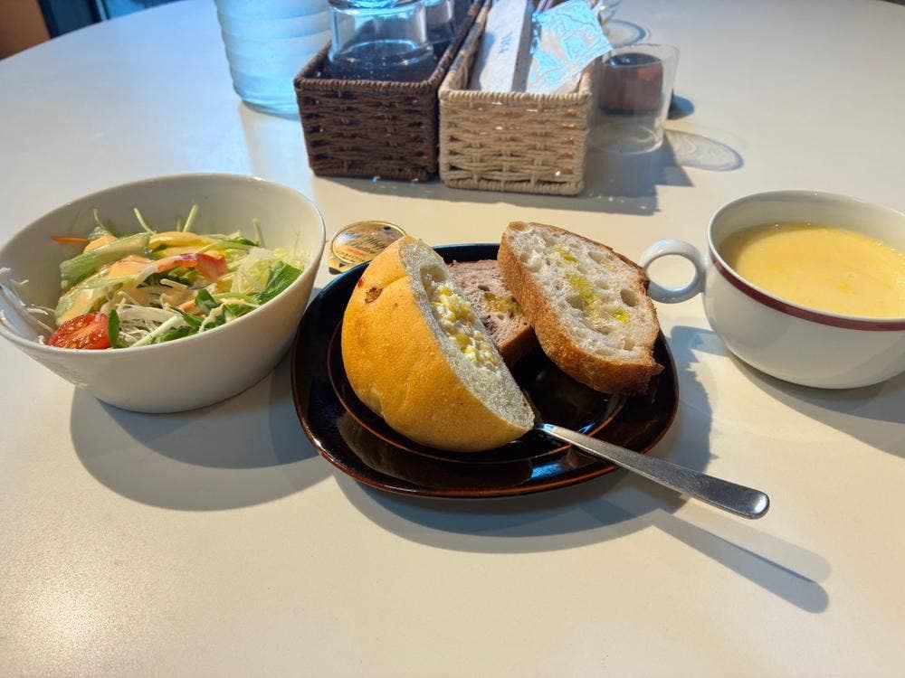 カフェバー&グリル ぞうさん